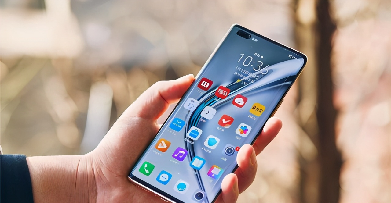 荣耀鸿蒙系统截图曝光，真实性遭网友质疑！华为化身OTA大厂？-鸿蒙开发者社区