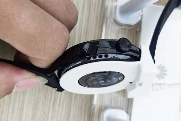 原生鸿蒙系统，华为WATCH 3真机上手视频曝光-鸿蒙开发者社区