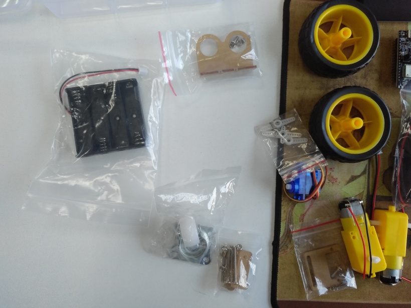 【HarmonyOS开发板试用-HiSpark Wi-Fi IoT 智能小车套件-鸿蒙开发者社区